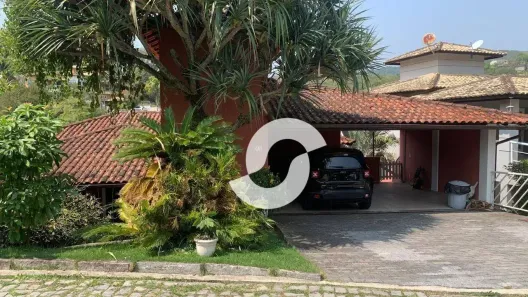 Casa de Condomínio com 4 Quartos à venda, 250m² no Badu, Niterói