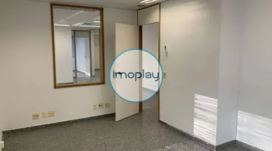 Sala Comercial para venda ou aluguel, 140m² no Chácara Santo Antônio (Zona Sul), São Paulo