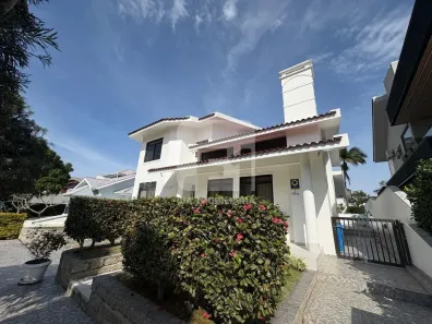 Casa com 5 Quartos à venda, 380m² no Jurerê Internacional, Florianópolis