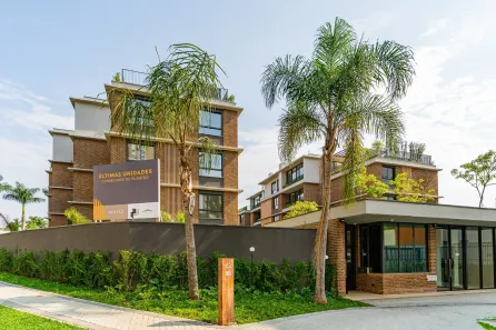 Apartamento com 3 Quartos à venda, 221m² no Cabral, Curitiba