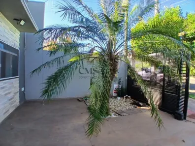 Casa com 2 Quartos para alugar, 96m² no Sabará III, Londrina