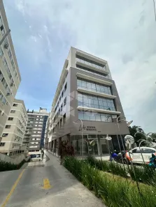 Apartamento com 3 Quartos para alugar, 79m² no Roçado, São José