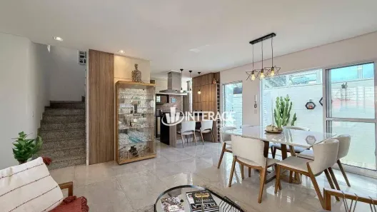 Casa de Condomínio com 3 Quartos à venda, 170m² no São Braz, Curitiba