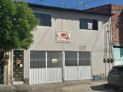 Casa com 8 Quartos à venda, 400m² no Conjunto Esperança, Fortaleza