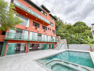 Casa de Condomínio com 6 Quartos para alugar, 704m² no Marapé, Santos