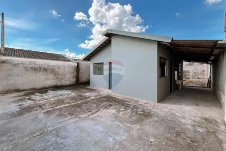 Casa com 2 Quartos à venda, 50m² no Parque São José, Estiva Gerbi