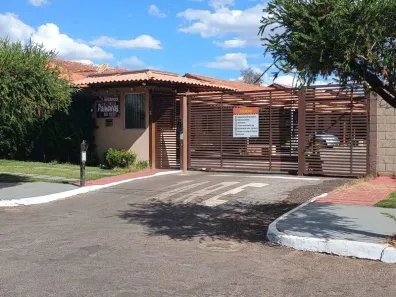 Casa de Condomínio com 3 Quartos à venda, 77m² no Jardim Gardênia, Goiânia