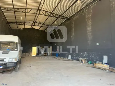 Casa com 1 Quarto para alugar, 200m² no Pampulha, Uberlândia