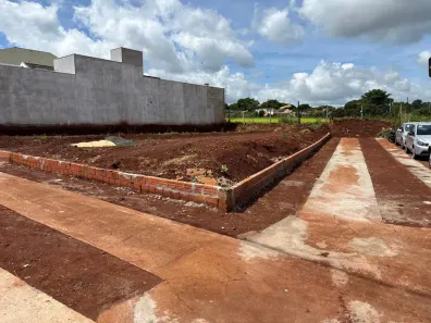 Lote/Terreno à venda, 465m² no Jardim Três Lagoas, Maringá