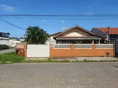 Casa com 3 Quartos à venda, 287m² no Armação, Penha