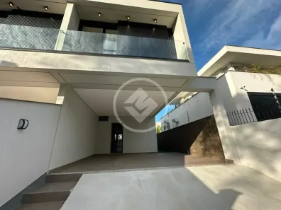 Casa com 3 Quartos à venda, 172m² no Santa Mônica, Florianópolis