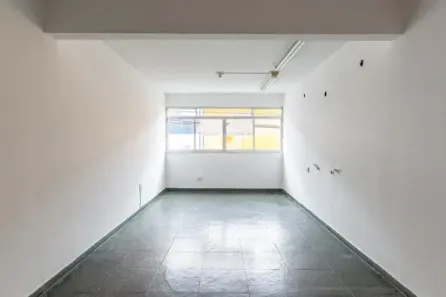 Sala Comercial à venda, 35m² no Centro, Cabo Frio