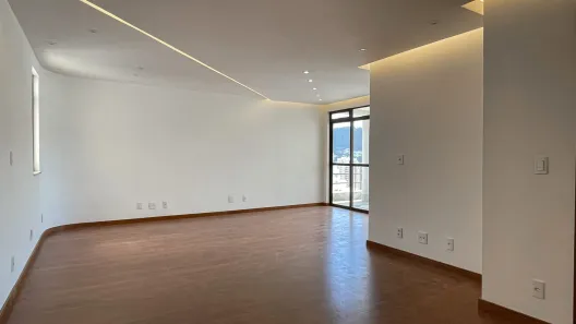 Apartamento com 3 Quartos à venda, 159m² no Bom Pastor, Juiz de Fora