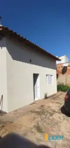 Casa com 2 Quartos à venda, 70m² no Jardim Canaã, Uberlândia
