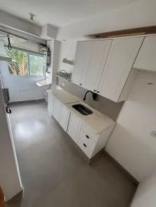 Apartamento com 2 Quartos à venda, 48m² no Conjunto Habitacional - Setor A, Itapevi