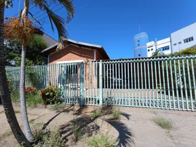 Casa com 3 Quartos à venda, 218m² no Jardim Quarto Centenário, Campinas