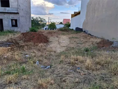 Lote/Terreno à venda, 125m² no Parque Residencial Castelo, Bauru