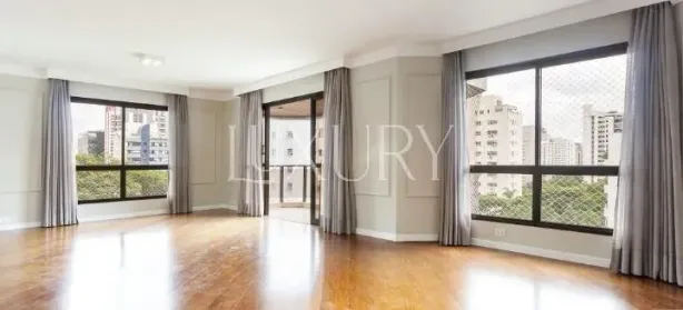 Apartamento com 3 Quartos à venda, 220m² no Vila Nova Conceição, São Paulo