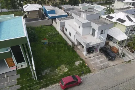 Lote/Terreno à venda, 240m² no Pindobas, Maricá