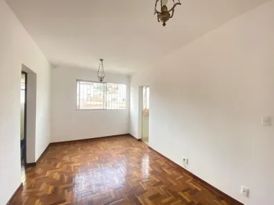 Apartamento com 2 Quartos para alugar, 60m² no Sagrada Família, Belo Horizonte