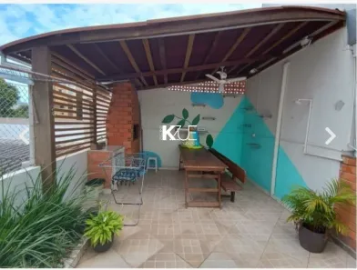 Apartamento com 2 Quartos à venda, 100m² no Coqueiros, Florianópolis