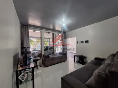 Sobrado com 2 Quartos à venda, 137m² no Jardim Guapituba, Mauá