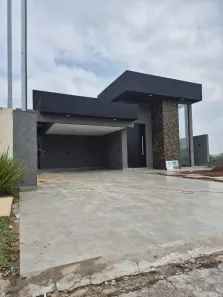 Casa de Condomínio com 3 Quartos à venda, 200m² no Parque Dom Henrique, Cotia