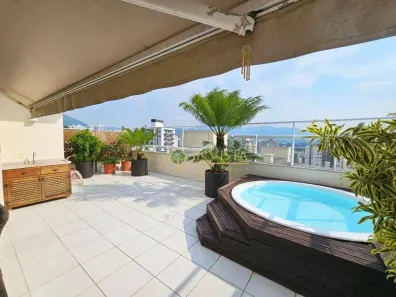 Cobertura com 3 Quartos à venda, 227m² no Itacorubi, Florianópolis