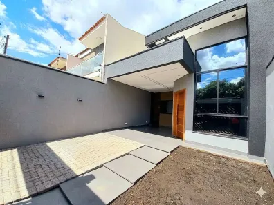 Casa com 3 Quartos à venda, 110m² no Bandeirantes, Londrina
