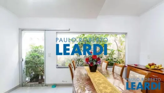 Sobrado com 3 Quartos à venda, 323m² no Jardim Bela Vista, Santo André