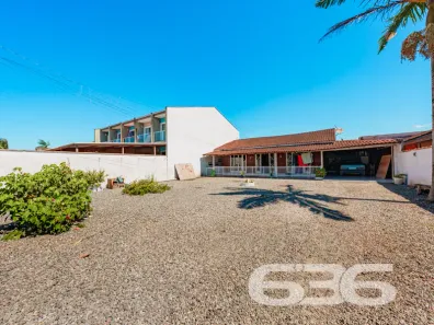 Casa com 3 Quartos à venda, 140m² no Vila Nova, Joinville