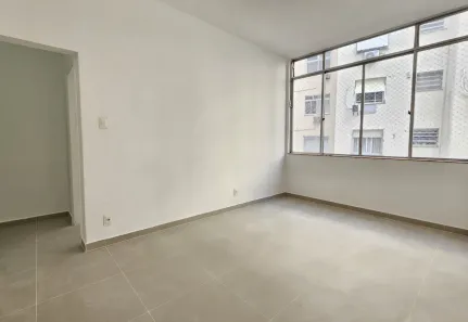 Apartamento com 2 Quartos para alugar, 72m² no Laranjeiras, Rio de Janeiro