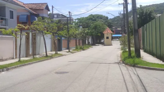 Casa de Condomínio com 4 Quartos à venda, 191m² no Itaipu, Niterói