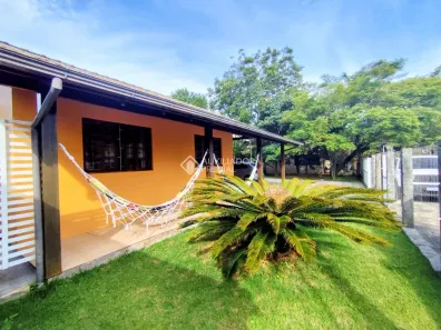 Casa com 2 Quartos à venda, 84m² no Guarda do Embaú, Palhoça