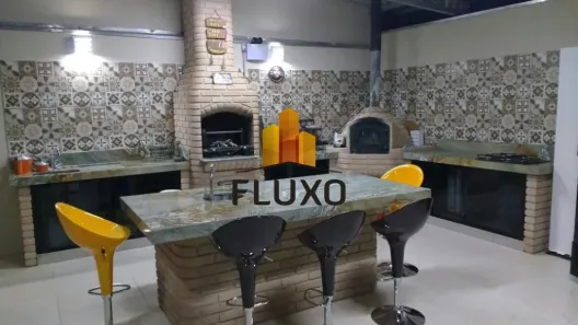 Casa com 3 Quartos à venda, 300m² no Centro, Piratininga