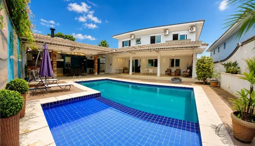 Casa com 4 Quartos para alugar, 380m² no São Paulo II, Cotia