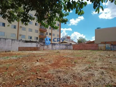 à venda, 2400m² no Vitória, Londrina