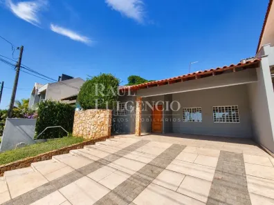 Casa de Condomínio com 3 Quartos para alugar, 250m² no Aeroporto, Londrina