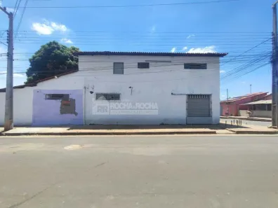 Imóvel Comercial para alugar, 720m² no Parque Alvorada, Timon
