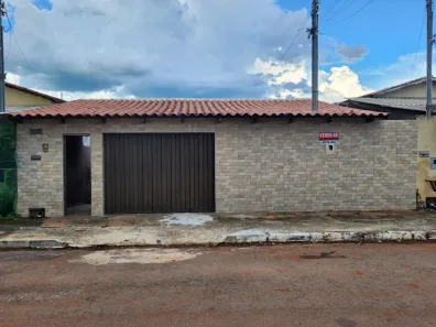 Casa com 3 Quartos à venda, 250m² no Residencial Recanto do Bosque, Goiânia