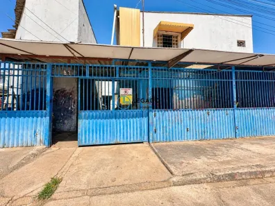 Sobrado com 10 Quartos à venda, 350m² no Samambaia Sul, Brasília