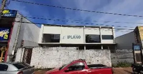 Galpão/Depósito/Armazém à venda, 748m² no Vila Lutfalla, São Carlos