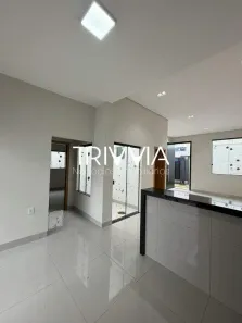 Casa com 3 Quartos para alugar, 125m² no Santa Rosa, Uberlândia