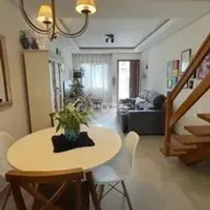 Sobrado com 2 Quartos à venda, 83m² no Hípica, Porto Alegre