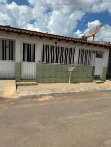 Casa com 3 Quartos à venda, 360m² no Parque Rio Branco, Valparaíso de Goiás