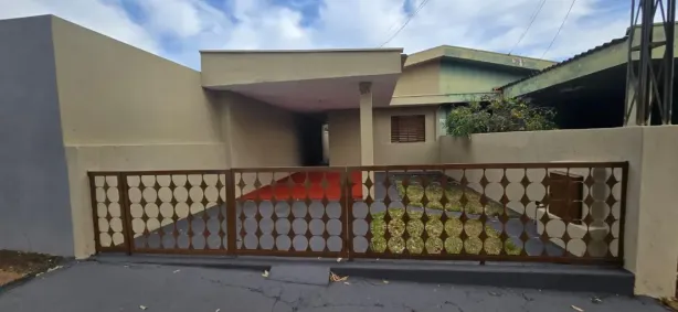 Casa com 2 Quartos para alugar, 96m² no Jardim São José, Sertãozinho
