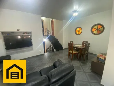 Sobrado com 3 Quartos à venda, 398m² no Jardim Guapituba, Mauá