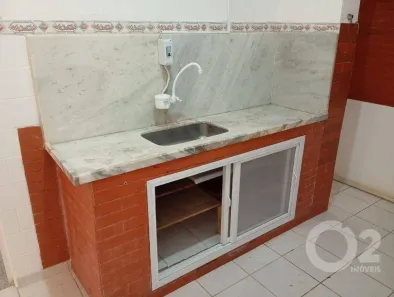 Casa com 2 Quartos à venda, 76m² no Imbetiba, Macaé