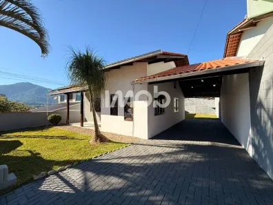 Casa com 2 Quartos à venda, 118m² no Rau, Jaraguá do Sul
