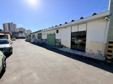 Ponto Comercial para alugar, 442m² no Boca do Rio, Salvador